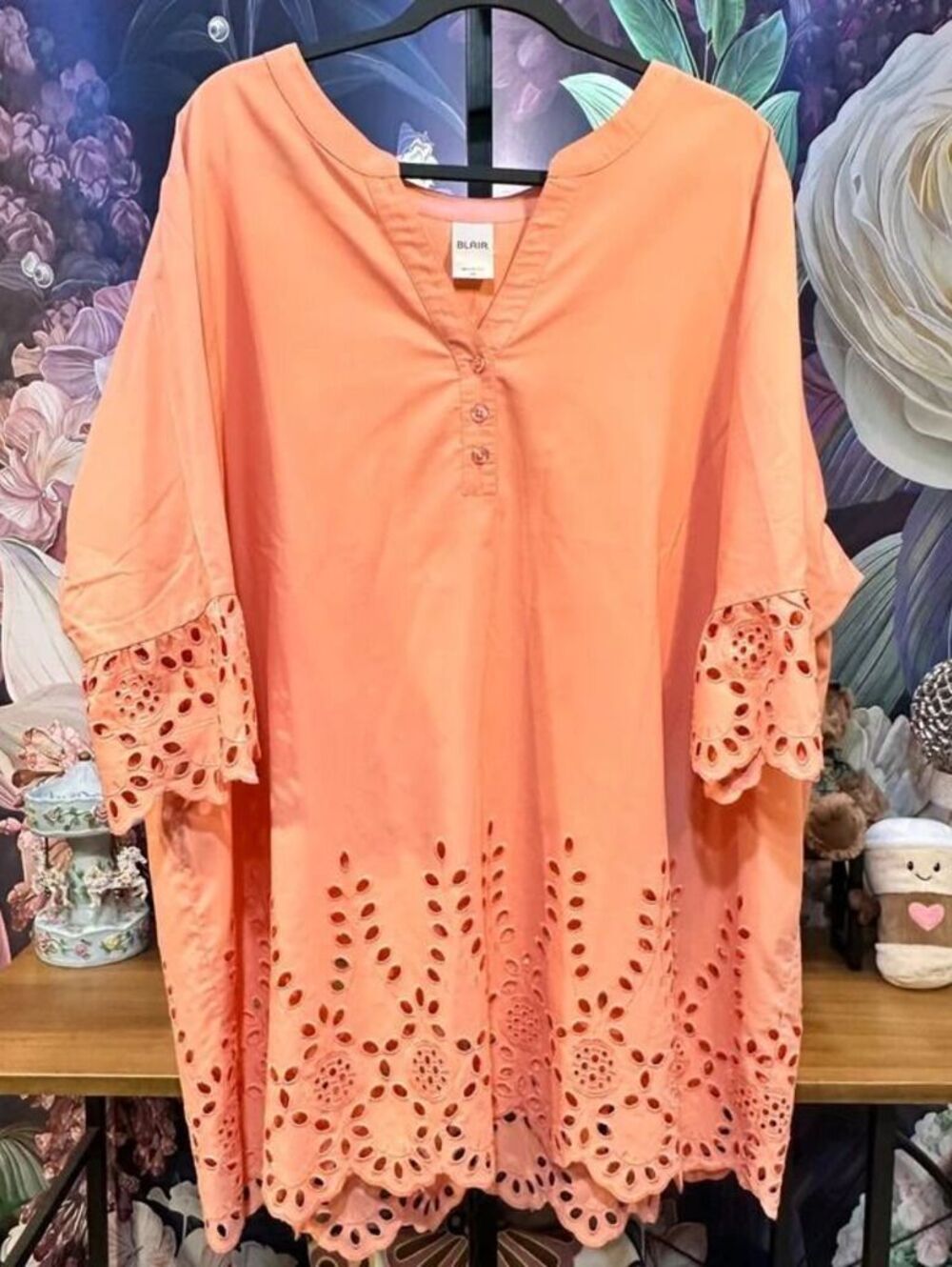 Blair 3XL Plus NWOT Tunic Top Boho Coastal Eyelet Embroidery Scallop Hem Coral